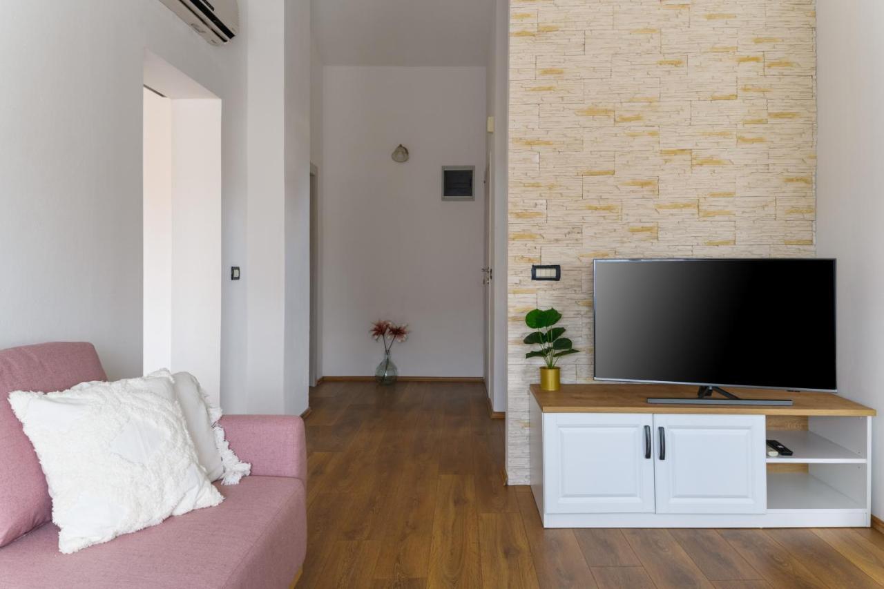 Apartments Perkovic Fazana Ngoại thất bức ảnh