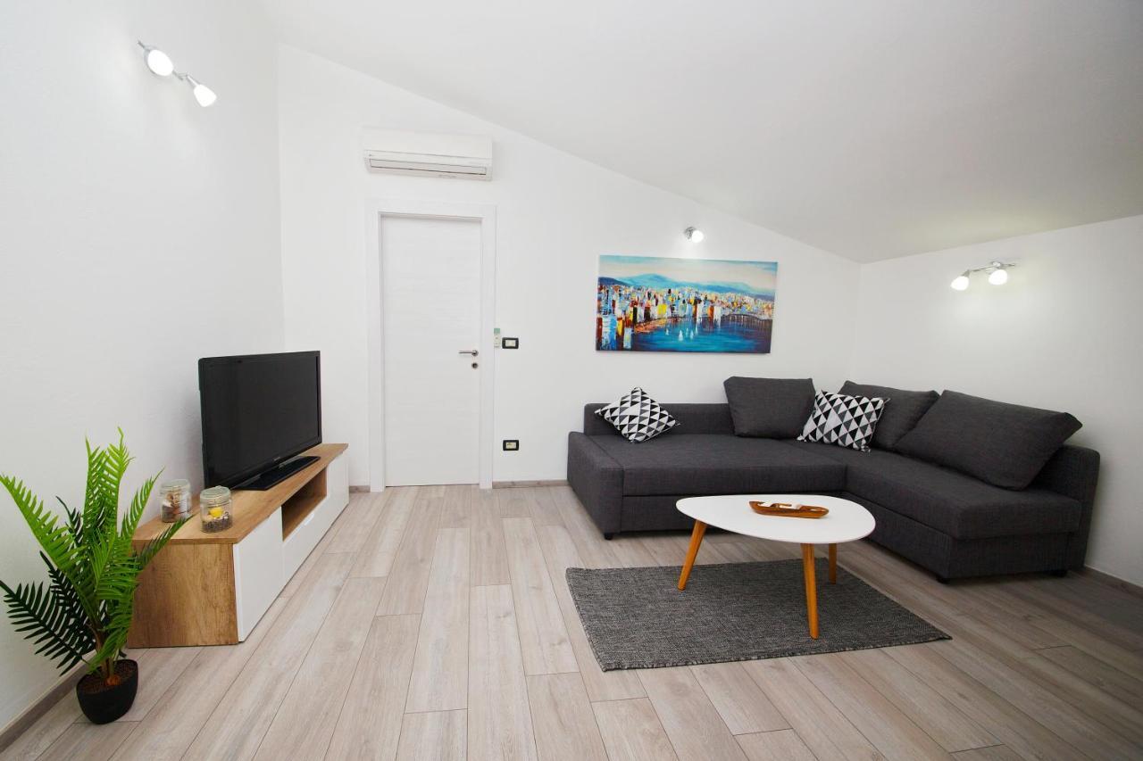 Apartments Perkovic Fazana Ngoại thất bức ảnh